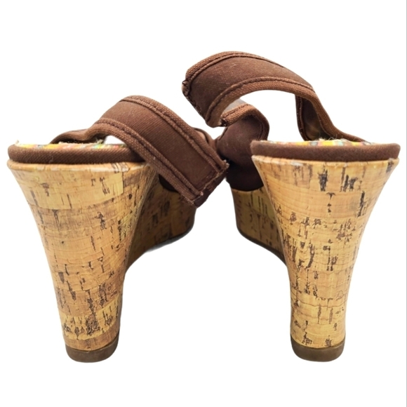 American Eagle 4" Fabric Canvas Wedges Size 8.5W - Picture 5 of 10